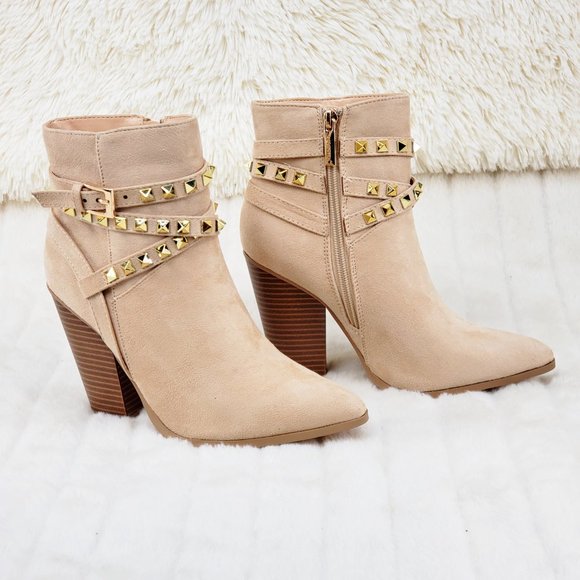 Classic Western Cowgirl Ankle Boots - Picture 11 of 12